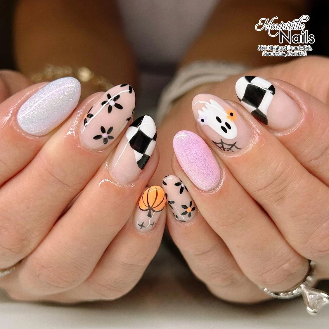 Halloween Nail Art Oct 22 2026